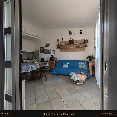 Sadomunostra Apartament *
